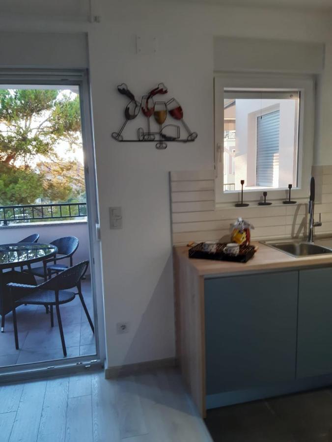 Appartamento Apartman Marinero Brodarica  Esterno foto